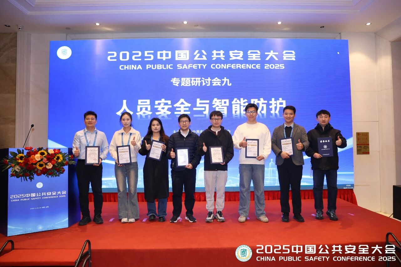 9cf1f948a94d033488aee897507e8962.jpg 9cf1f948a94d033488aee897507e8962.jpg