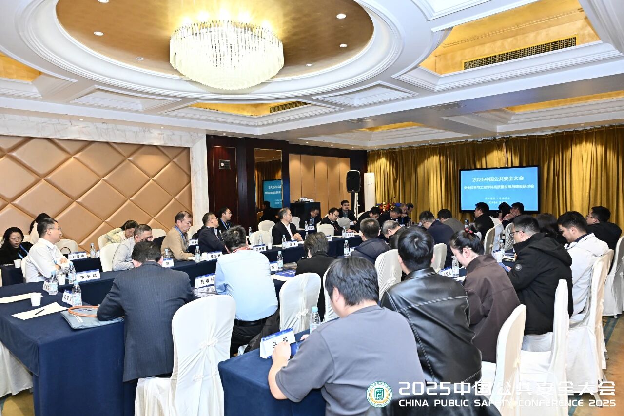 7d3105704f7998b5eda2d1bf1d19618a.jpg 7d3105704f7998b5eda2d1bf1d19618a.jpg