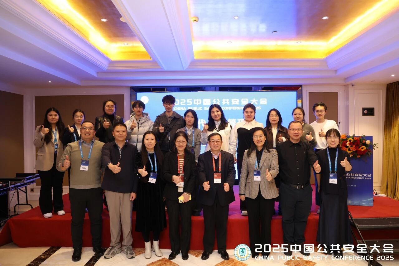 8a8728b3485f723869a3b2e8e356cd84.jpg 8a8728b3485f723869a3b2e8e356cd84.jpg